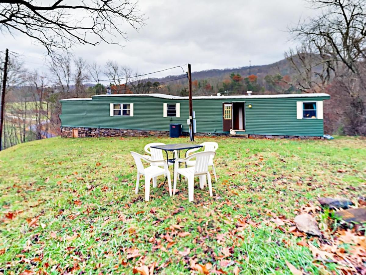 Вилла Serenity Views Bungalow - Close To City And Parkway! Weaverville Экстерьер фото